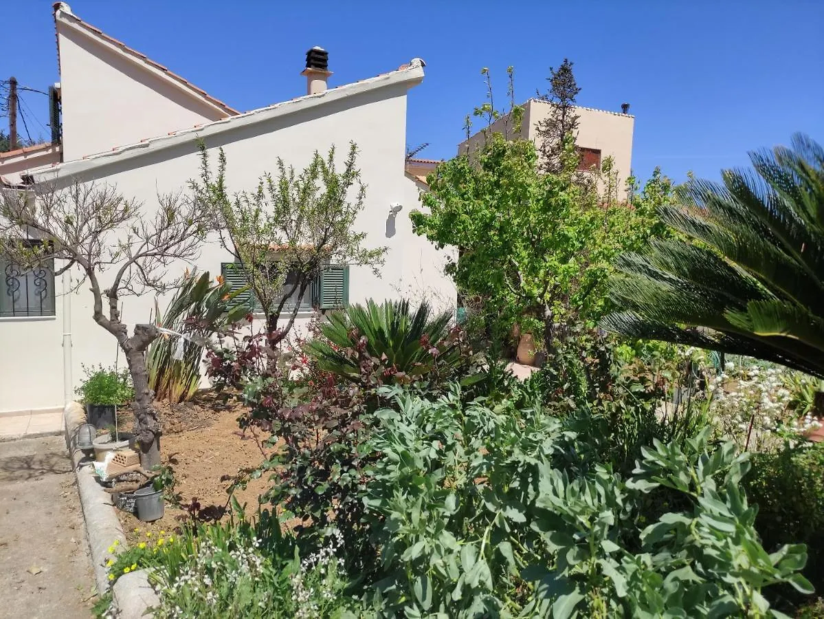 Casa Matzurana Villa Kounoupidhiana Holiday home