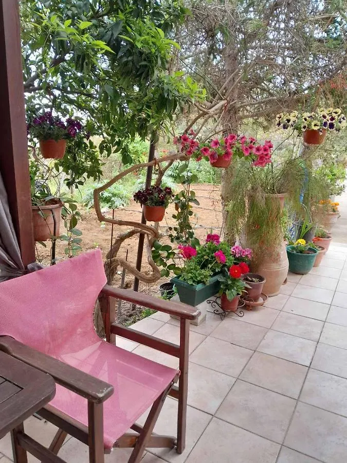 Casa Matzurana Villa Kounoupidhiana Holiday home