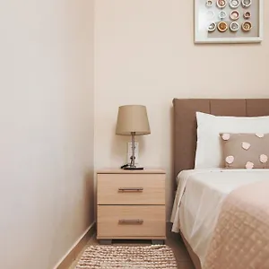  Apartment Plakoures